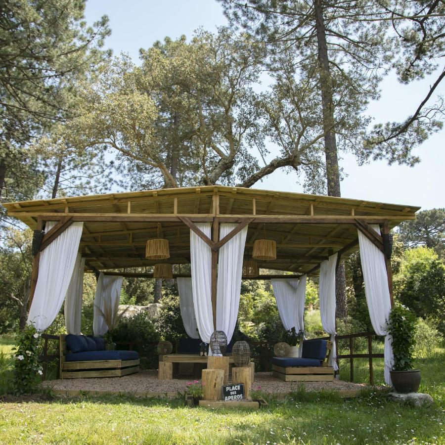 Domaine Authentique De Rose Luxe tent Porto-Vecchio (Corsica)