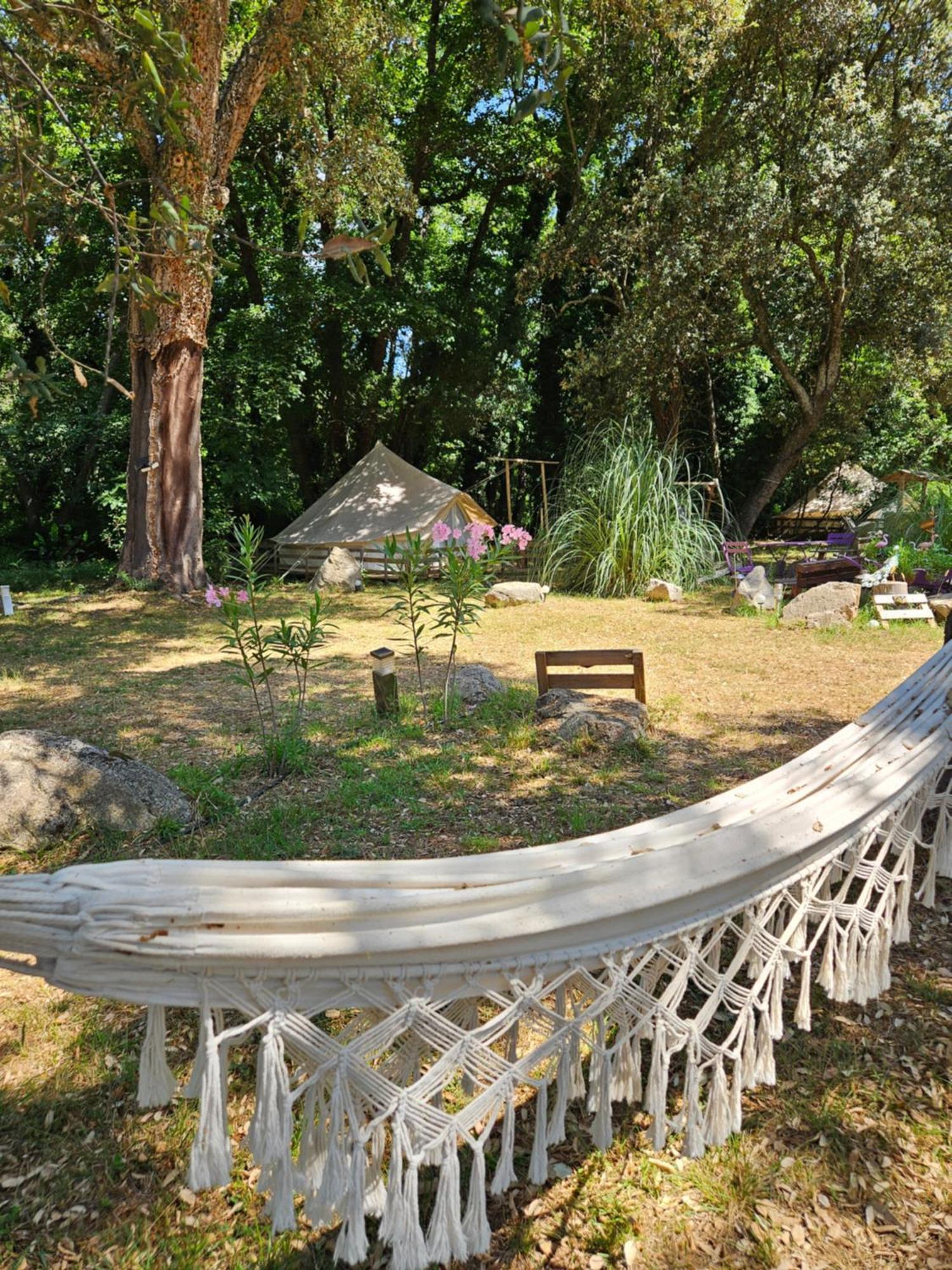 Luxe tent Domaine Authentique De Rose Porto-Vecchio (Corsica)